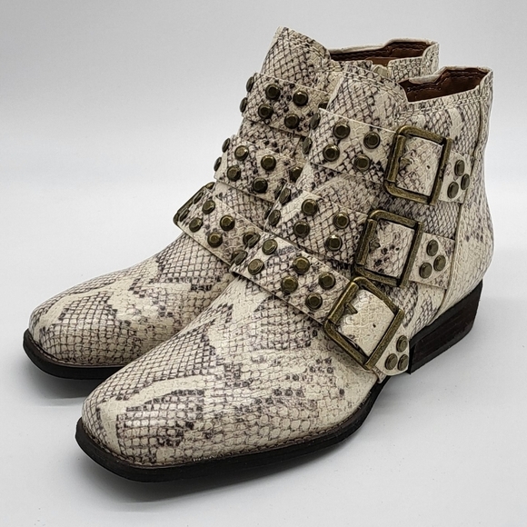 1072- Zodiac Adele Birch Snake Vegan Ankle Boots Size 6 M NWT - Picture 3 of 11
